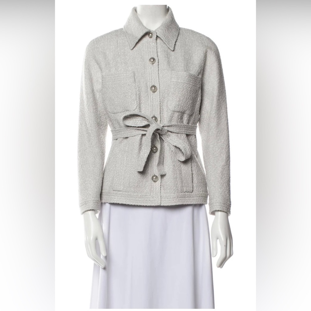 CHANEL Gray Silver Tweed Pearl Jacket